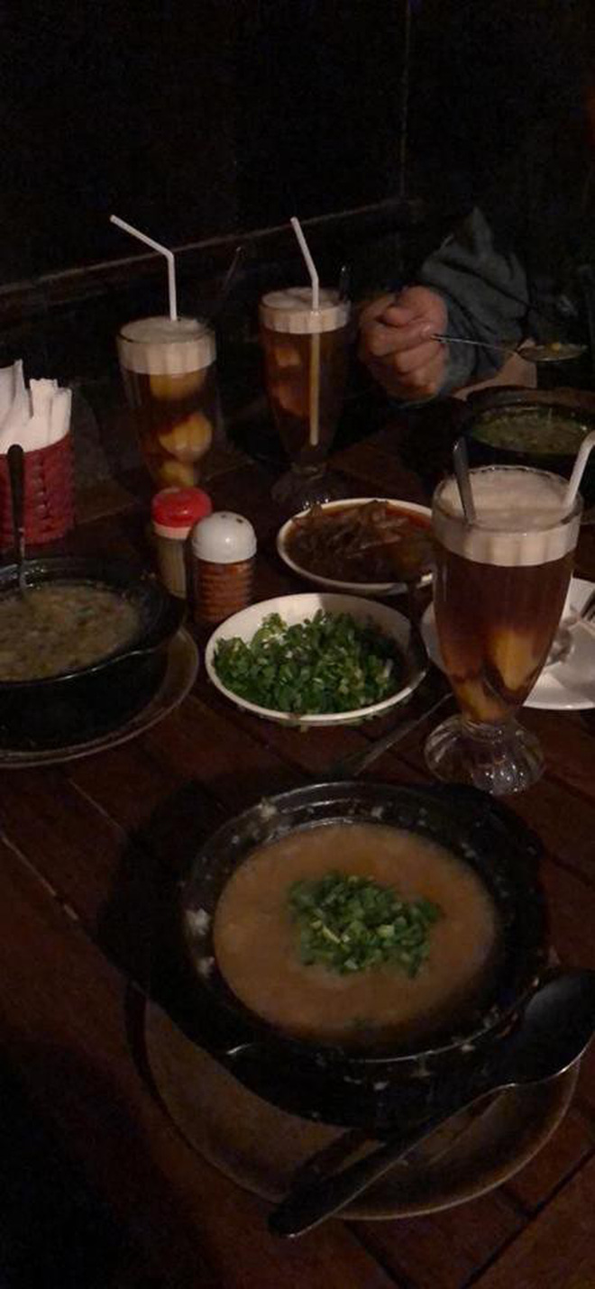 Hoa Vinh giao lưu cùng Châu Khải Phong tạo nên kỉ lục livestream 161k lượt tương tác cùng lúc